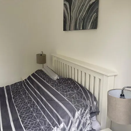 Ruby'S Retreat! Farm Stay! North Devon! Sleeps 6! Beaches Exmoor! Barnstaple Exterior photo